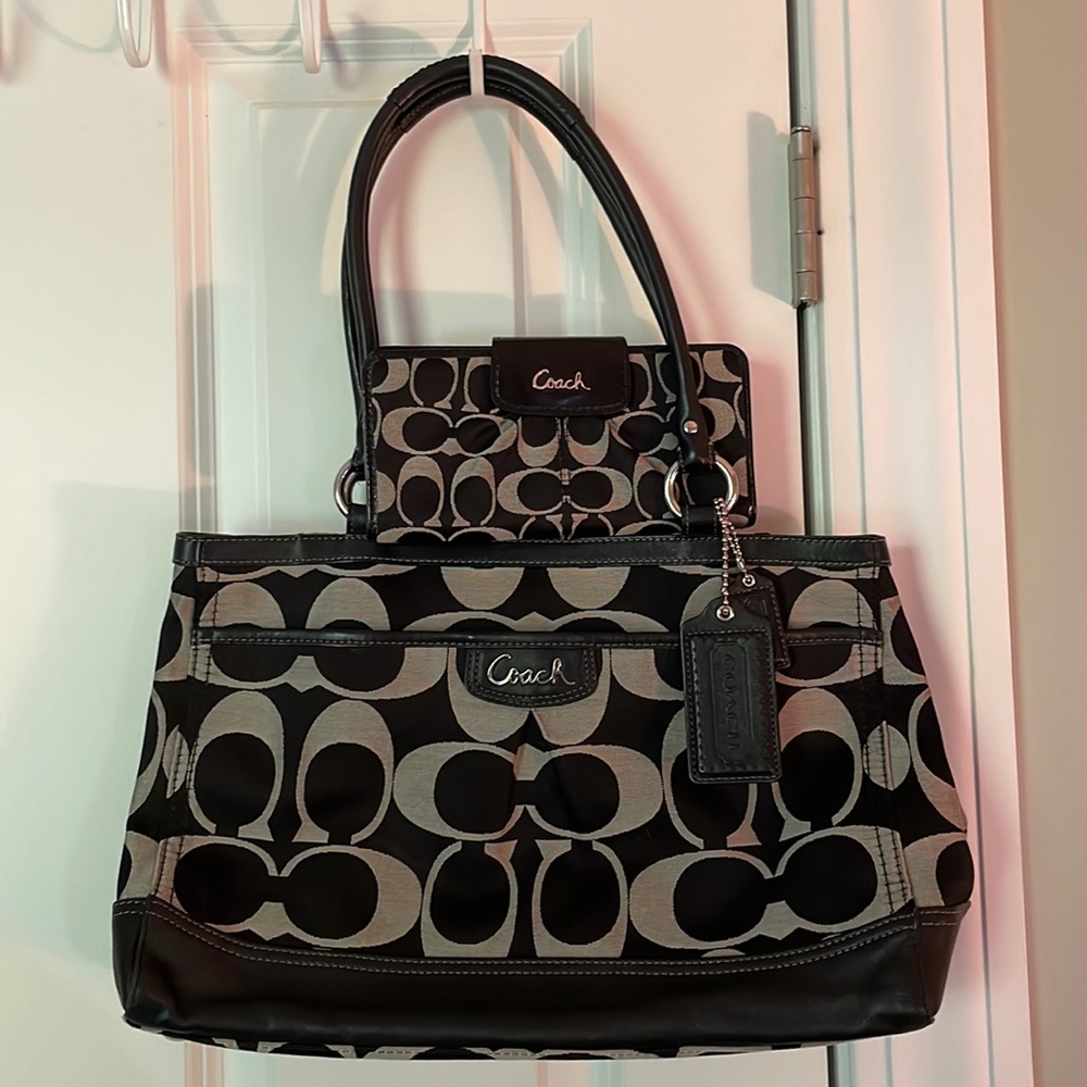 Coach tote with matching wallet